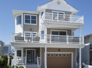 214 13th St N, Brigantine, NJ 08203