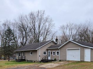 156 Evergreen Circle Dr, Sherwood, MI 49089