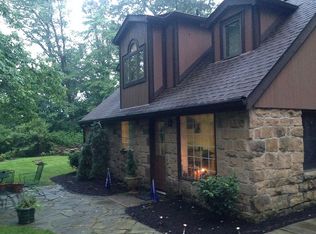 502 Crisswell Rd, Butler, PA 16002