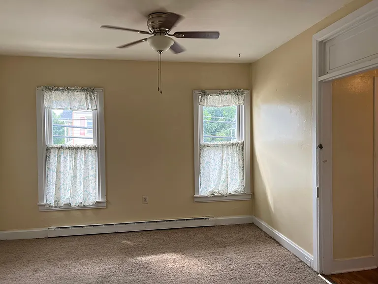 165 S Main St #C — Photo 10