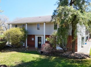 1 Flintlock Road, Freehold, NJ 07728