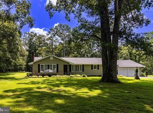 6230 Ripley Rd, La Plata, MD 20646