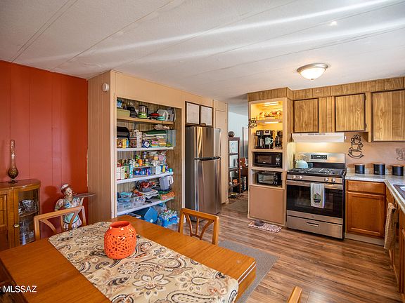 3rd image of 7397 N Walter Dr