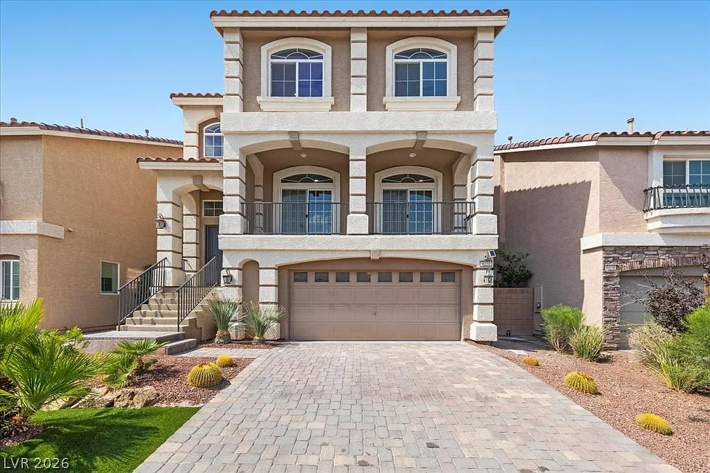4 bed, 3.5 bath, 3047 sqft, $3,400 — Photo 1
