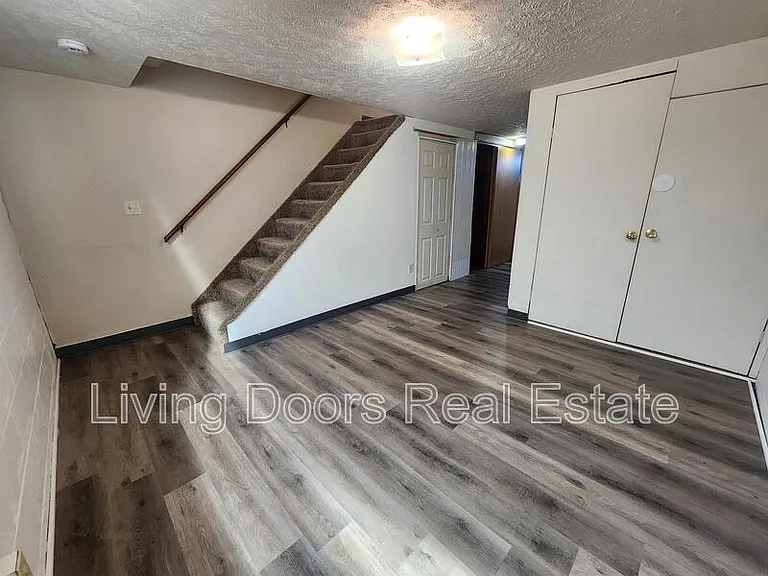 1627 Deweese Dr — Photo 8