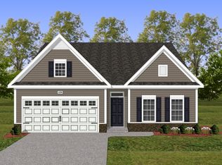 141 Valley Rd, Spring Lake, NC 28390