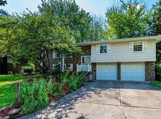1505 W Lexington Cir, Columbia, MO 65203