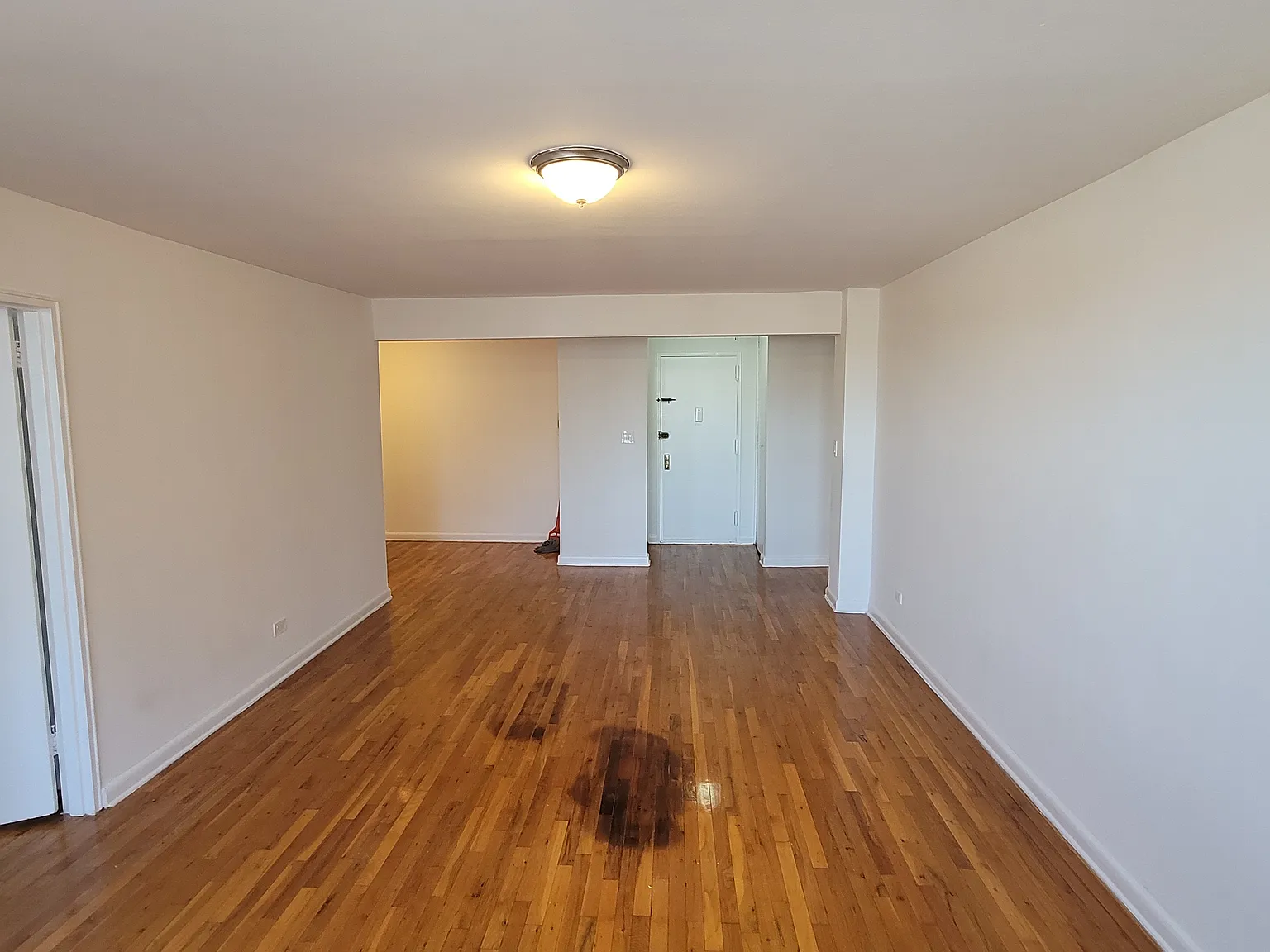 1200 Gravesend Neck Rd — Photo 3