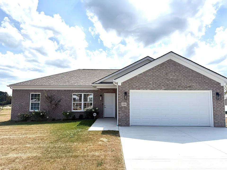 108 Canter Dr