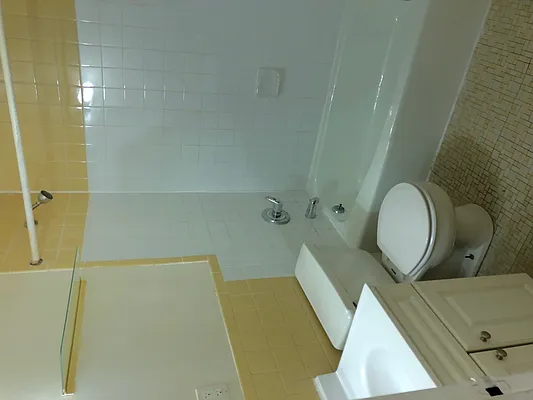 Rented by HOTPROPERTY NYC LLC | media 8