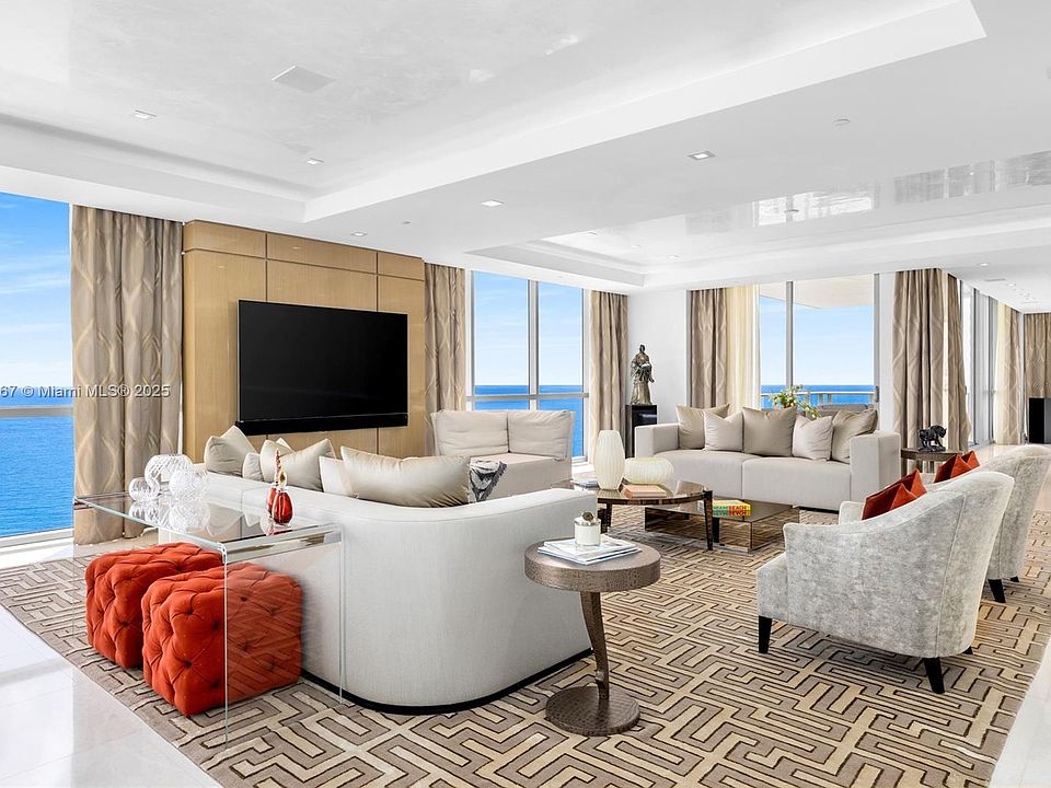 1st image of 17749 Collins Ave