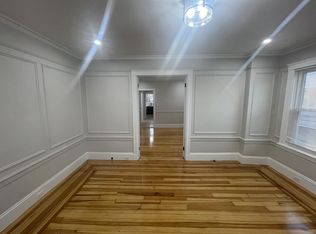 48 Auburn St FLOOR 1, Pawtucket, RI 02860