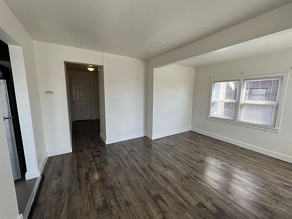 2nd image of 1633 10th Ave W APT 04