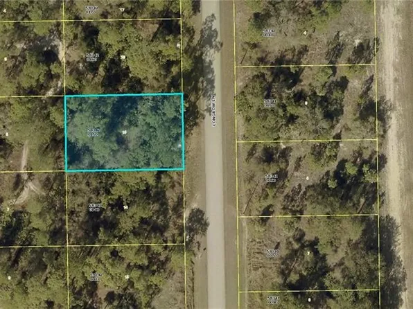 742 Longbow LN, LEHIGH ACRES, FL 33972