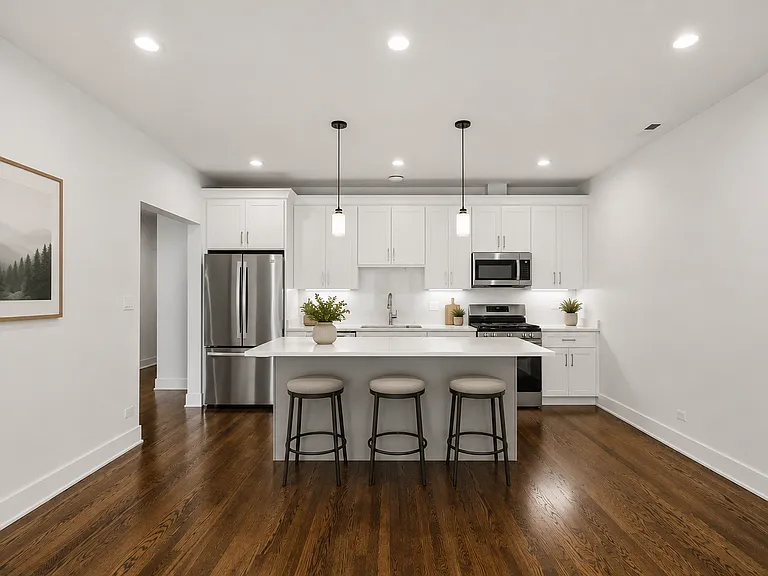 6914 N Sheridan Rd #1 — Photo 10