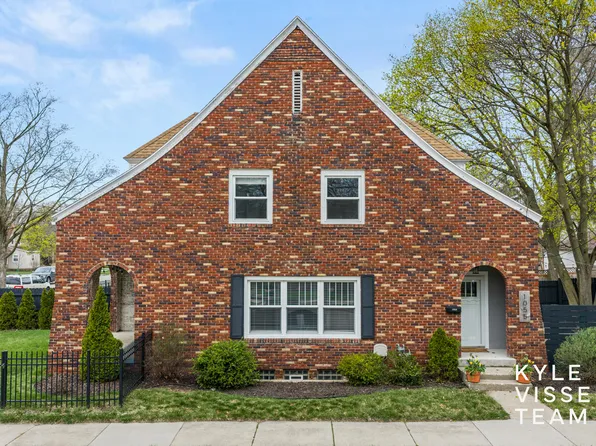 1055 Benjamin Ave SE, Grand Rapids, MI 49506