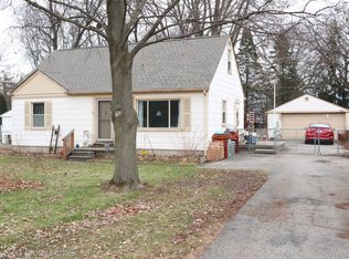 15836 Foch St, Livonia, MI 48154