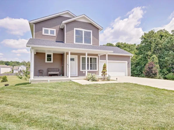 5552 W Buckskin Ct, Bloomington, IN 47403