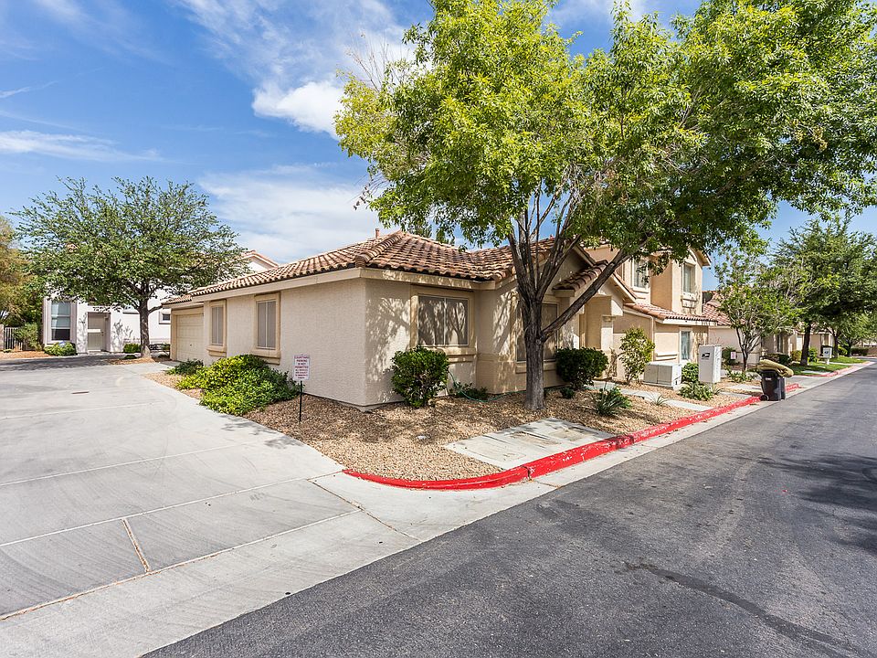 1st image of 2442 Cliffwood Dr