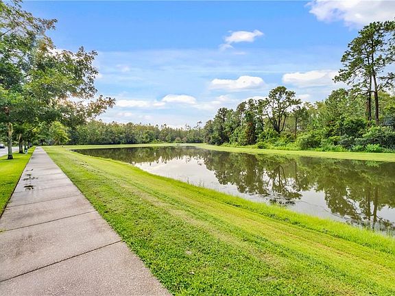 4th image of 6608 Pasturelands Pl