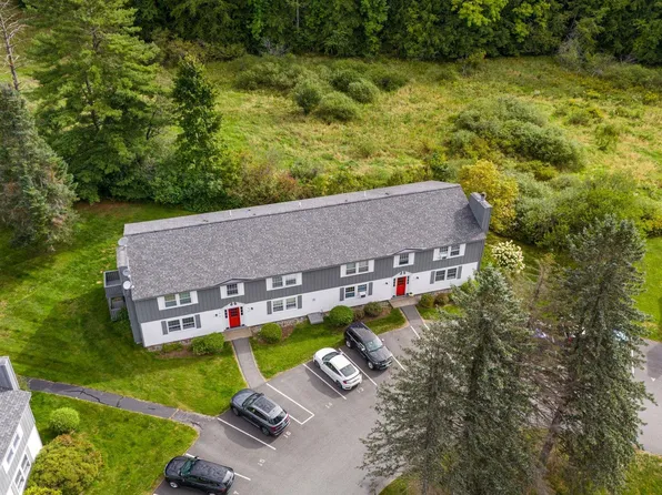 15 Candlelight Terrace #15, Hartford, VT 05001