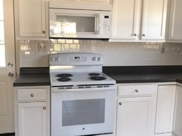 1201 Reedsdale Rd — Photo 10