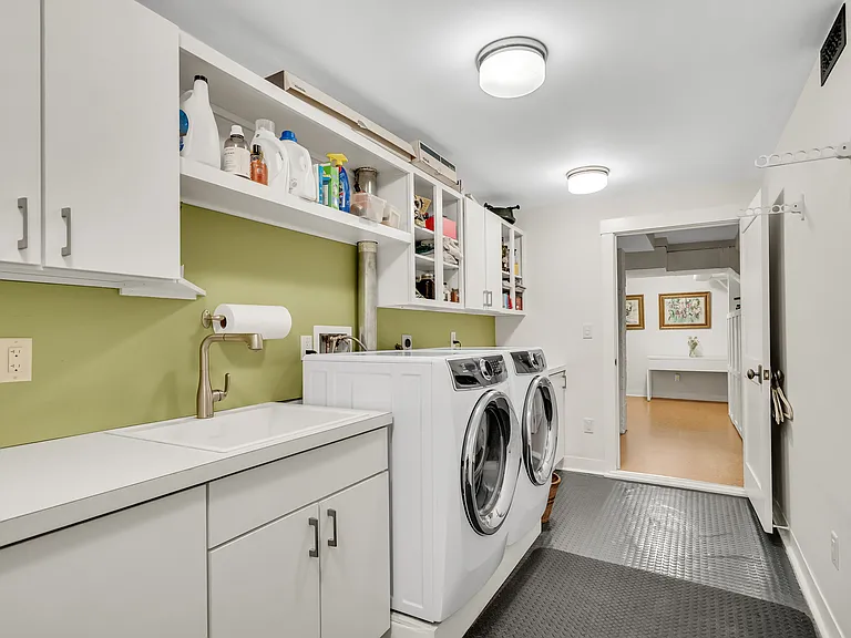 64 Gorham St #64 — Photo 27