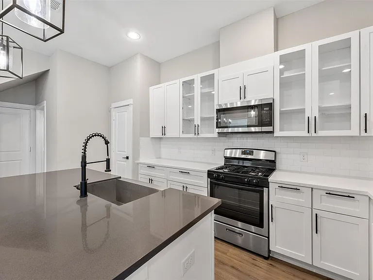 8451 Berry Brush Ln — Photo 10