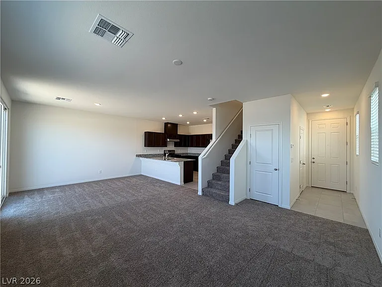 9262 Innot Ave — Photo 3