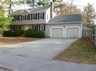 49 Easy St, Uxbridge, MA 01569