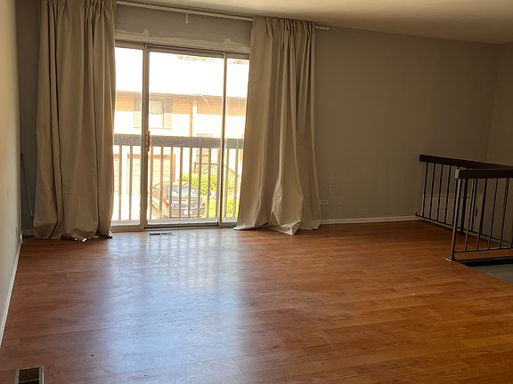 2nd image of 337 Ottawa Dr