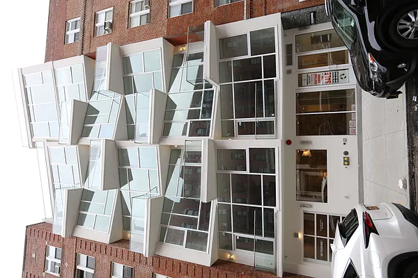 Sold by 1 Meridian Realty | media 4