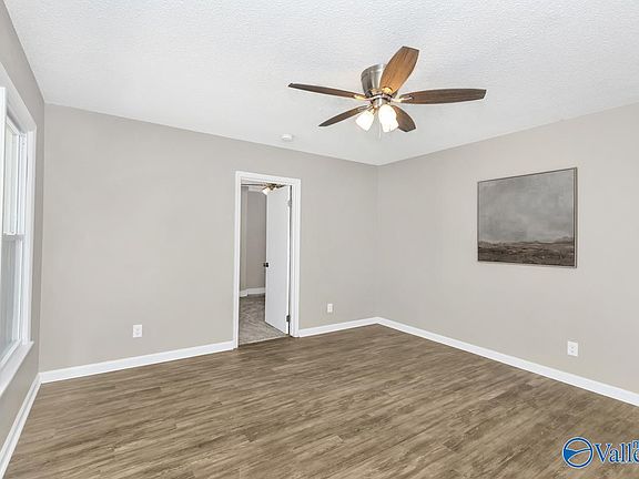 5th image of 2906 Algerita Dr SW