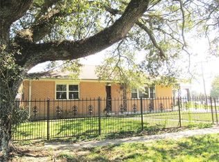 1600 Pratt Dr, New Orleans, LA 70122
