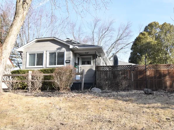 1118 Park AVENUE, West Bend, WI 53090