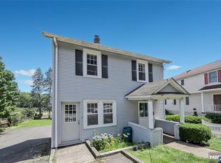 981 Valley Rd, Clifton, NJ 07013