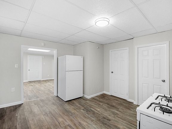 5th image of 1534 5th Ave APT 1