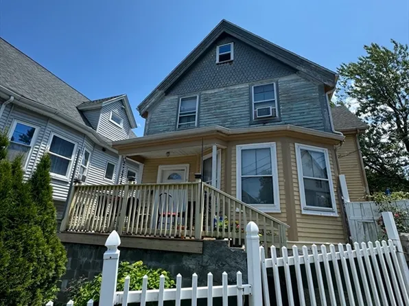 54 Allen Ave, Lynn, MA 01902
