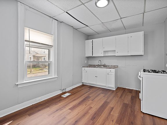 2nd image of 6014 McGregor Ave #1
