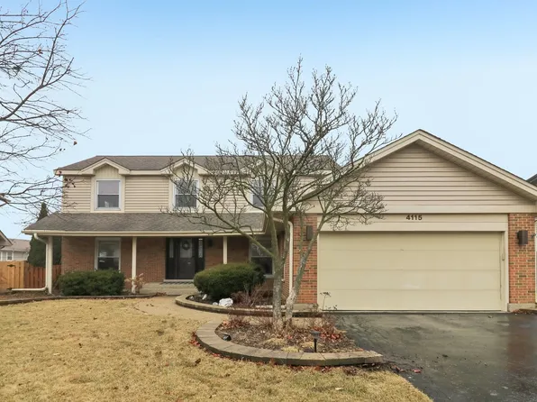 4115 Applewood Ln, Northbrook, IL 60062