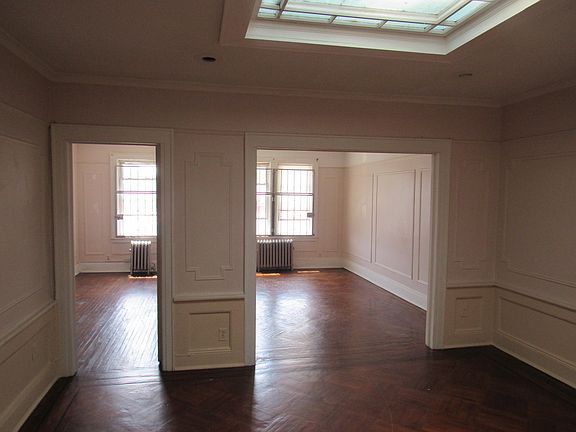 2nd image of 13415 Liberty Ave