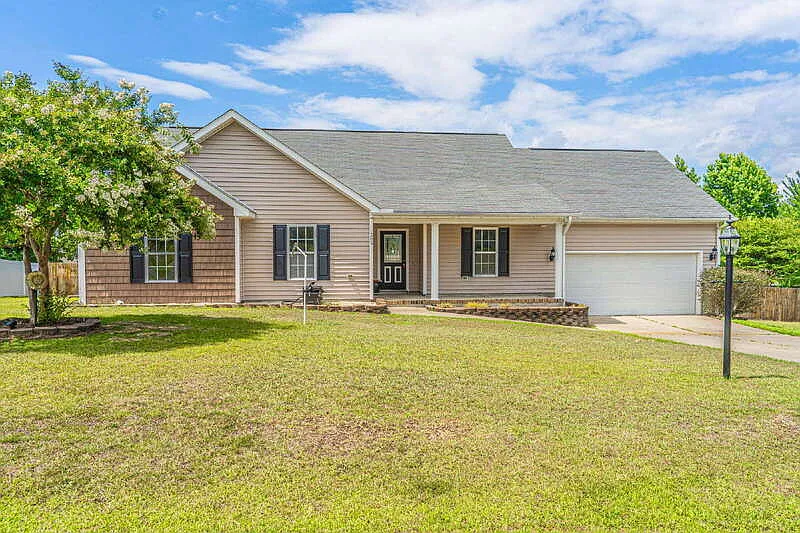 289 Strike Eagle Dr