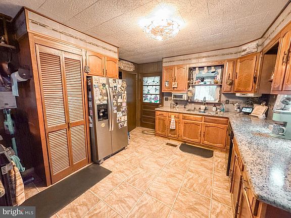 5th image of 12522 Bakers Hollow Rd