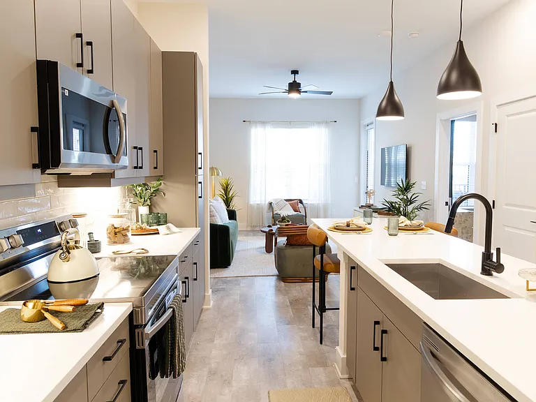 District at Riverside Apartments — Photo 100