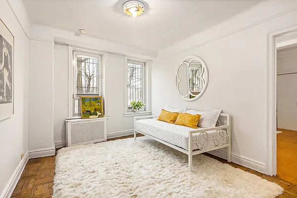 Sold by Douglas Elliman | media 26