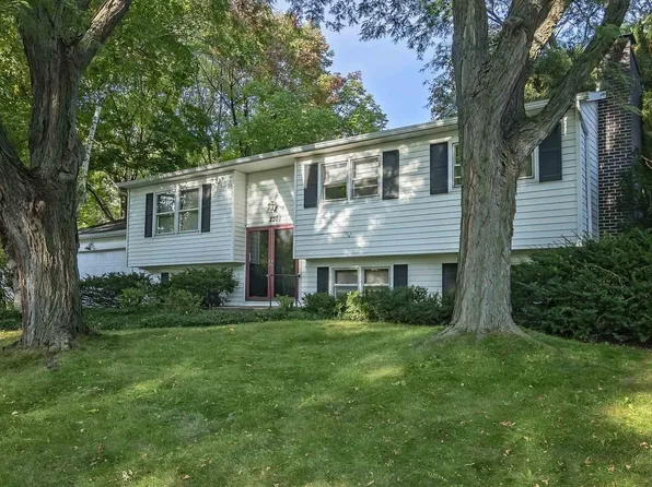 2201 Tawhee Drive, Madison, WI 53711