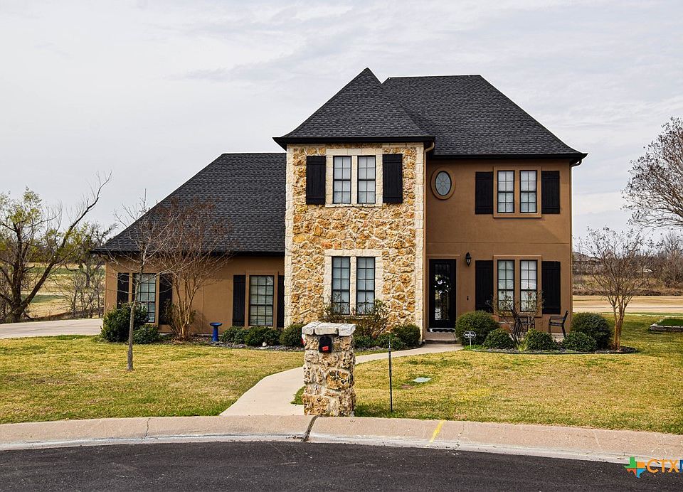 1st image of 1220 Larkspur Ln