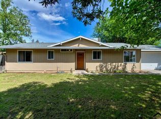 25009 Steelhead Ct, Los Molinos, CA 96055