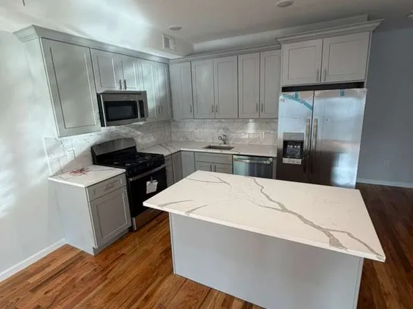 148 Dewey St #3, Newark, NJ 07112