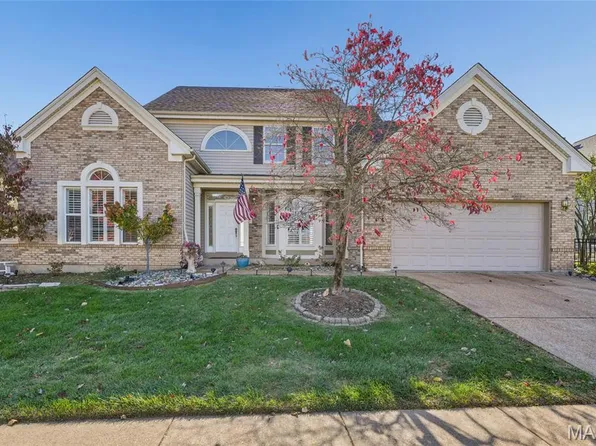 416 Arbor Meadow Ct, Ballwin, MO 63021